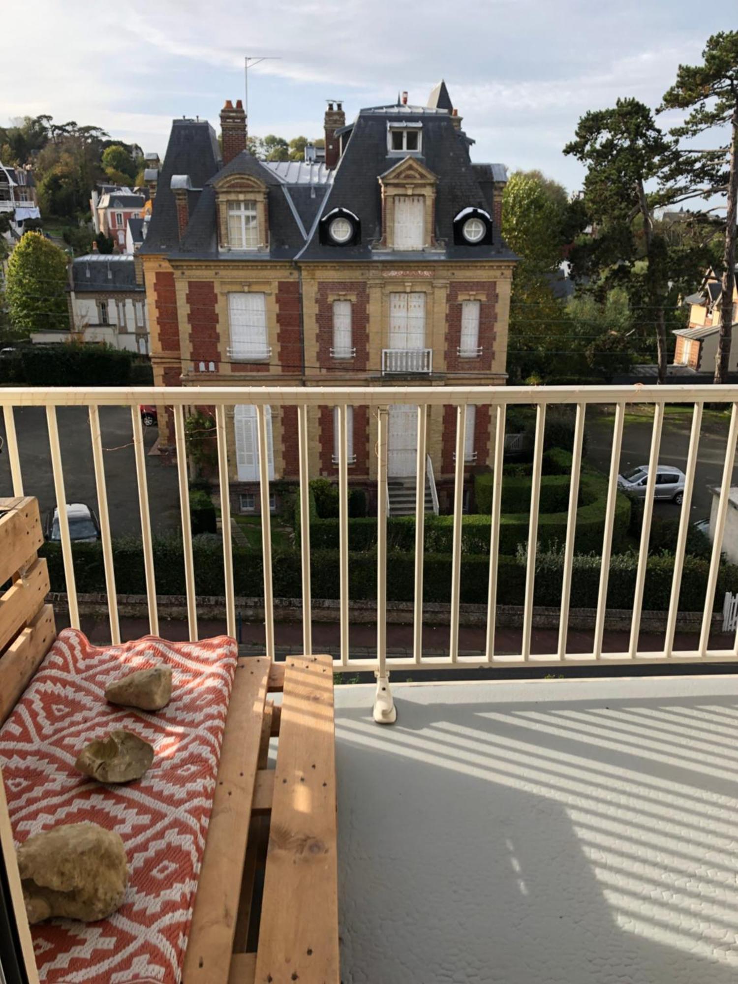 Appartamento Les Pins Penchés Villers-sur-Mer Esterno foto